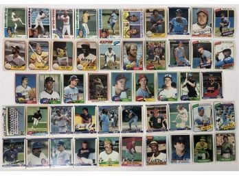 Large Lot Of 1982 Topps Baseball Cards