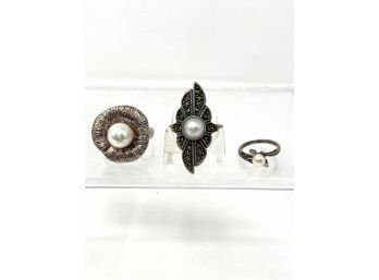 Collection Of Sterling Rings In Varying Sizes (22.32 Grams)
