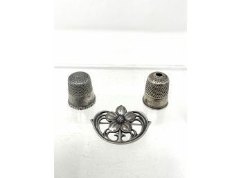 Sterling Brooch And Thimbles (13.06 Grams)