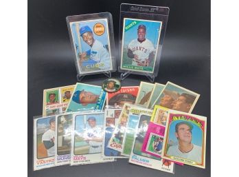Estate Fresh Vintage Baseball Card Lot