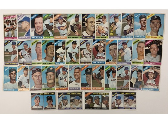 1966 Topps Baseball 40 Card Lot With Stars