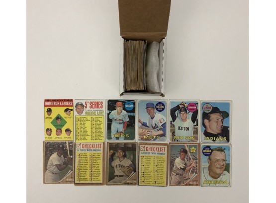 1961-69 Topps Baseball Lot Of 100 Cards With Roberto Clemente & Roger Maris