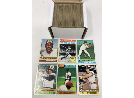 1976 Topps Baseball 200 Card Lot With Stars