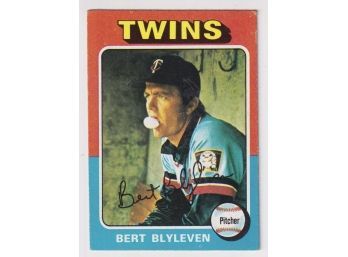 1975 Topps Baseball #30 Bert Blyleven