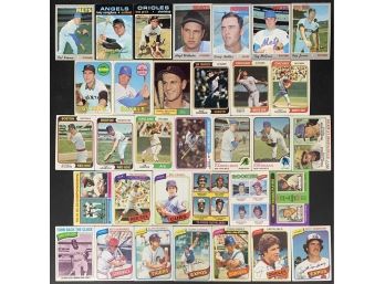 Lot Of 33 Assorted Vintage Topps Baseball Cards