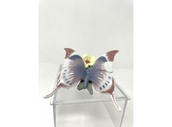 Lladro A Moment's Rest Butterfly Figurine