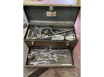 Vintage Craftsman Tool Box - Tools Included