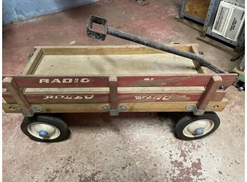 Radio Rodeo Wagon Missing Some Side Panels - See Photos