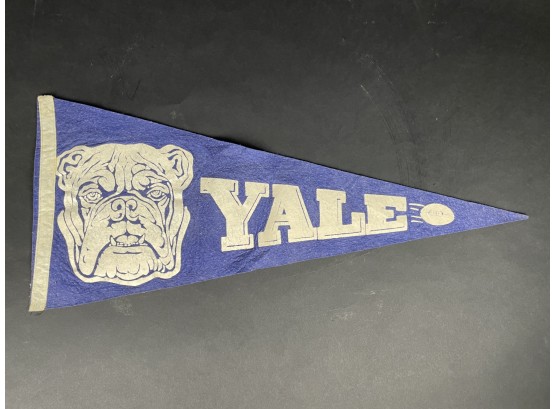 Antique Yale Bulldogs Football Pennant 1950's