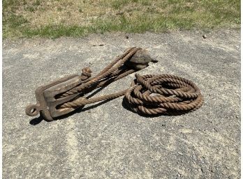 GIANT Block And Tackle With Original Rope
