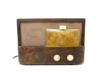 Emerson Model 541 Radio