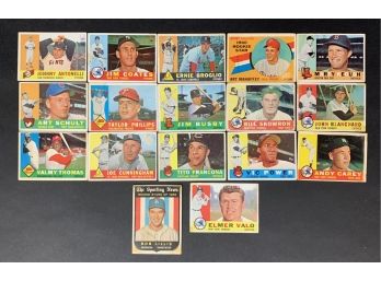 Lot Of 17 1960 Topps Baseball Cards