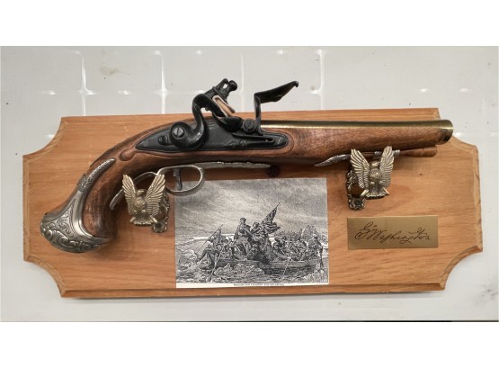 Framed George Washington Flintlock Pistol Replica
