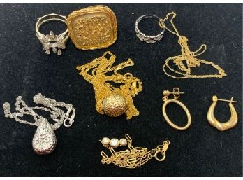 Estate Fresh Lot Of 14K Gold Jewelry Weighing 12.98dwt