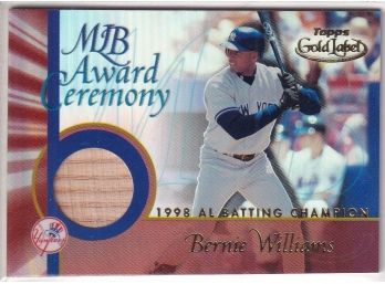 2001 Topps Gold Label MLB Award Ceremony Bernie Williams Bat Card 1998 Batting Champion