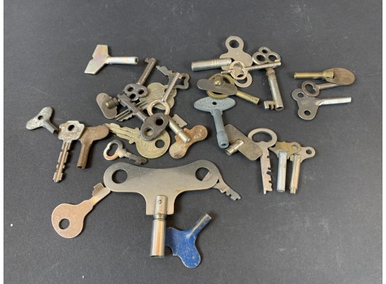 Lot Of Keys - Includes Some Clock Keys