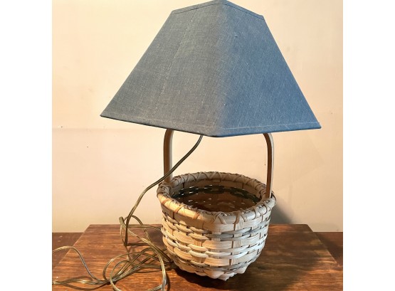 Unique Vintage Basket Table Lamp