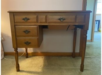 Singer Sewing Table With Machine - Untested / Doubles As Small Writing Desk