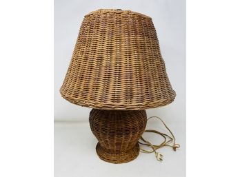 Vintage Wicker Table Lamp