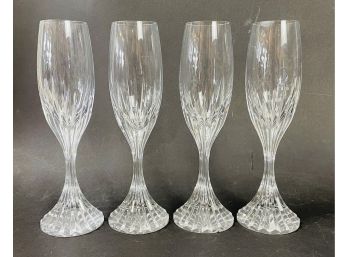 Collection Of Baccarat Glassware - As Is - Misc. Chips