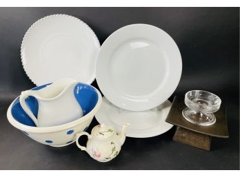 Collection Of Kitchenware / Decor