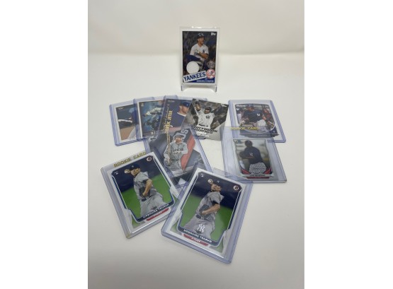 Large New York Yankees Baseball Card Lot