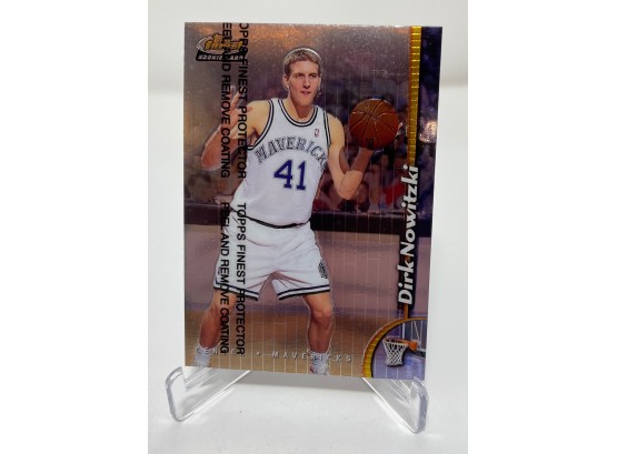 1999 Finest Dirk Nowitzki Rookie Card