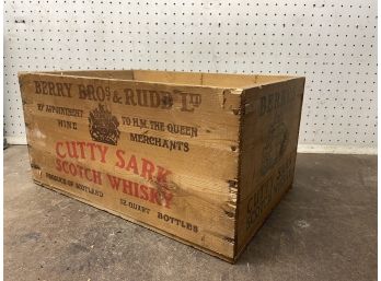 Vintage Cut Sark Scotch Whisky Crate