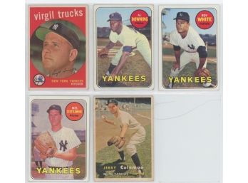 (5) Vintage NY Yankees Baseball Card Lot