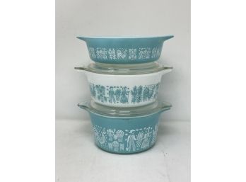 Collection Of Pyrex Baking Dishes In Amish Pattern