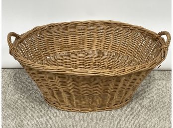 Large Vintage Basket In Excellent Condition