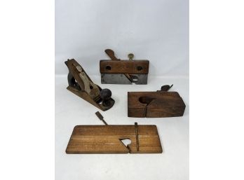 Lot Of 4 Antique Wood Planes Including Stanley No. 4