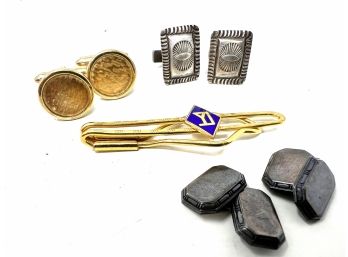 Mens Accessories Lot With Tie Bar And Cufflinks