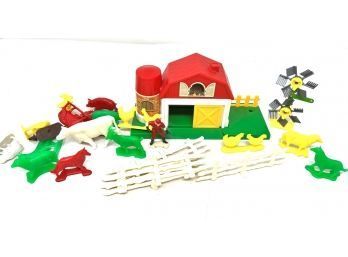Vintage Toy Plastic Farm - Small