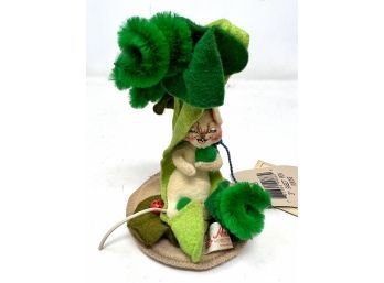 'Sweetpea' Annalee Figure With Tags