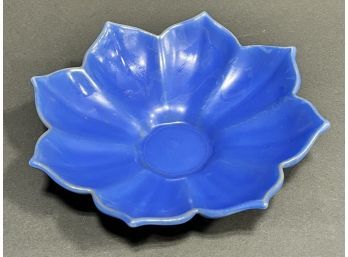 Large Camark Deluxe Artware Blue Flower Bowl