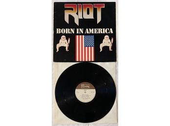 Riot - Born In America - QUS1008 VG