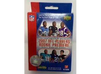 2007 NFL Rookie Premier Complete Boxed Set With Adrian Peterson, Marshawn Lynch And Calvin Johnson