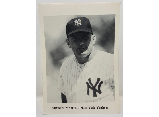 1962-65 Jay Publishing Mickey Mantle Photo