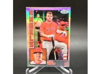 2019 Topps Chrome Mike Trout Refractor Insert