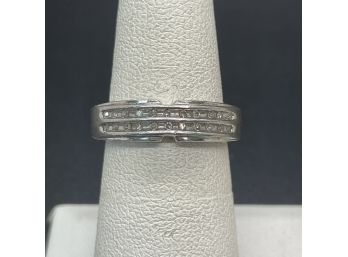 Sterling With Channel Set Pavee Diamonds Size 7 1/4
