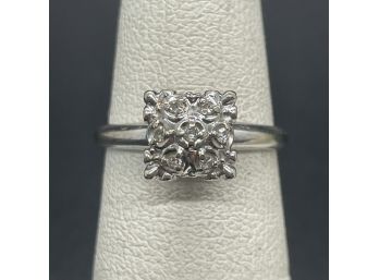 14k 7 Diamond Cluster Ring Size 6.25