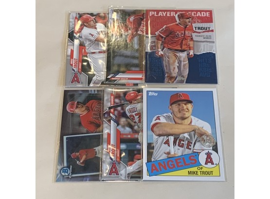 Mixed Lot Of Topps Mike Trout Cards