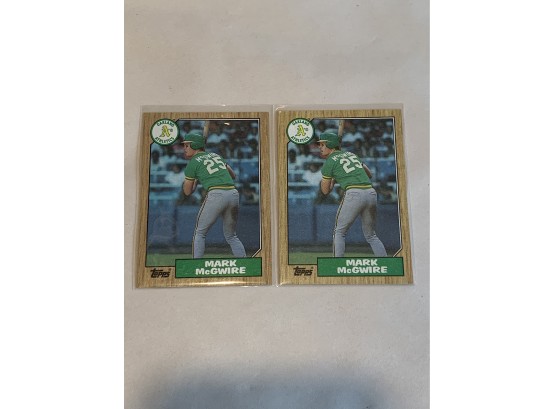 Lot Of 2 1987 Topps Mark McGwire Rookies