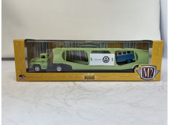 1958 Chevrolet And 1960 VW Microbus M2 Machines Autohaulers New In Box