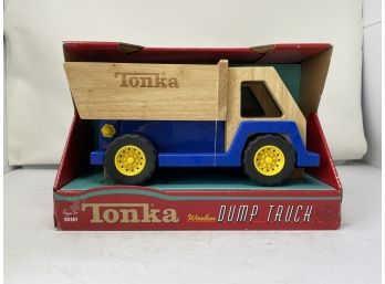 Tonka Wooden Dump Truck New In Packaging Box
