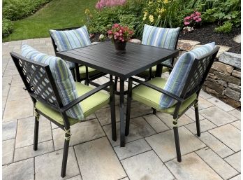 Contemporary Patio Table And Chairs With Cushions