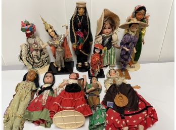 Lot Of Dolls From Around The World! Lot 2