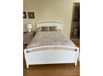 Contemporary Full Size Bed With Mattress And Boxspring