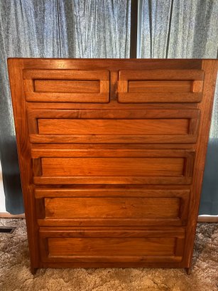 H48 Vintage Wood Dresser 19.5'D X 38.75' Wx49.25'H